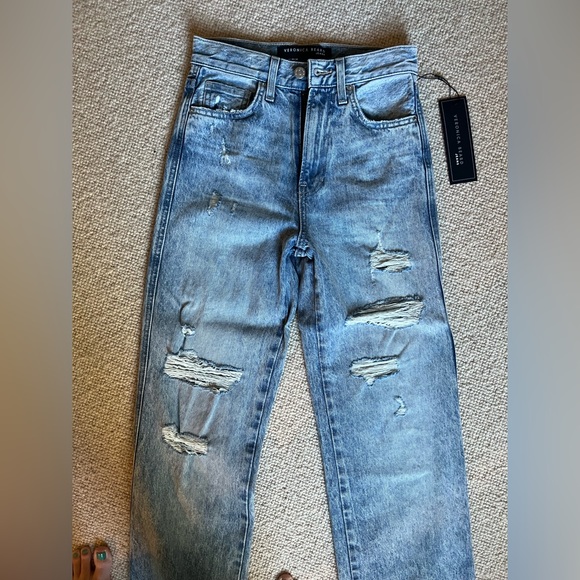 Veronica Beard Dyaln Jeans - Picture 6 of 7